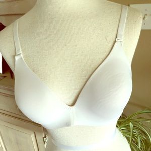 George Bra 38B, white